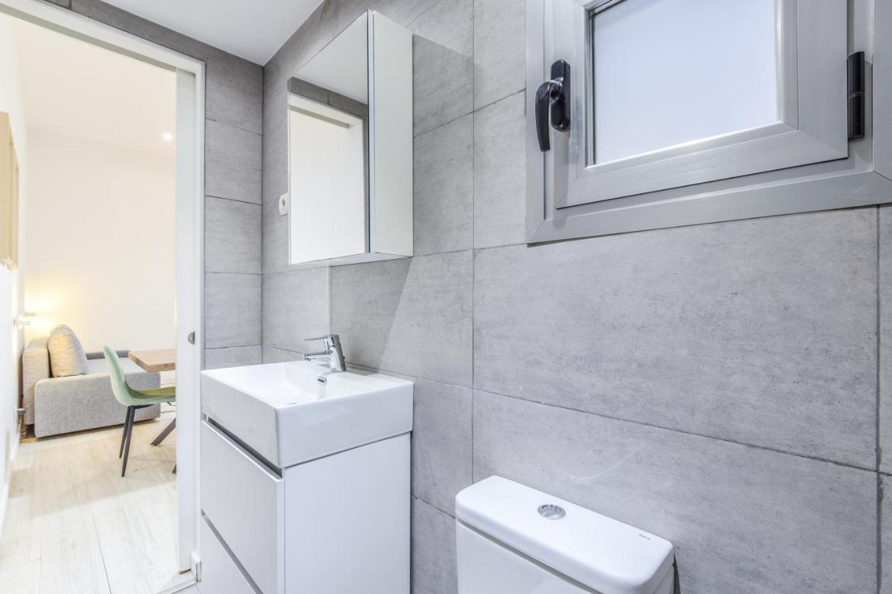Amplio Apartamento En Malasana Para 6 Personas Lägenhet Madrid Exteriör bild