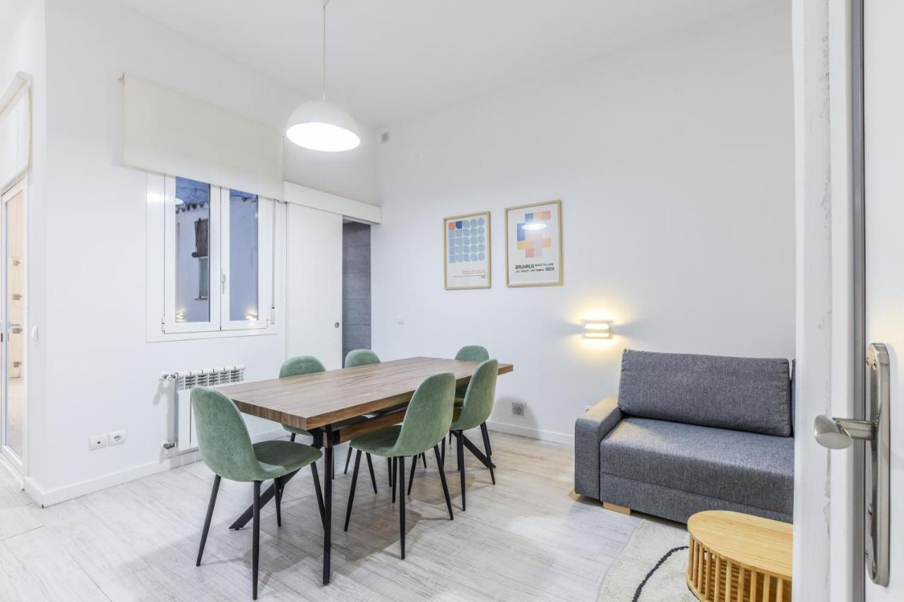 Amplio Apartamento En Malasana Para 6 Personas Lägenhet Madrid Exteriör bild